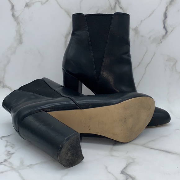 ALDO black leather block heels ankle booties - Picture 6 of 6
